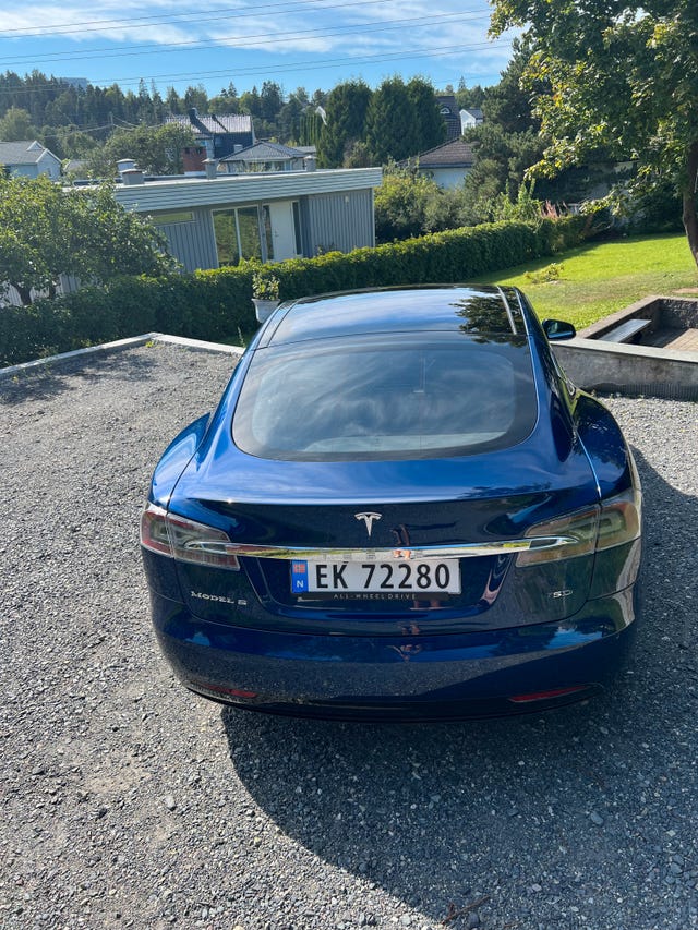 5YJSA7E27JF235362 2018 TESLA MODEL S-4
