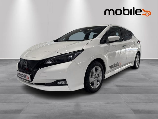 2025 NISSAN LEAF - 19