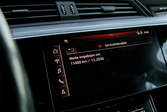 2020 AUDI E-TRON - 25