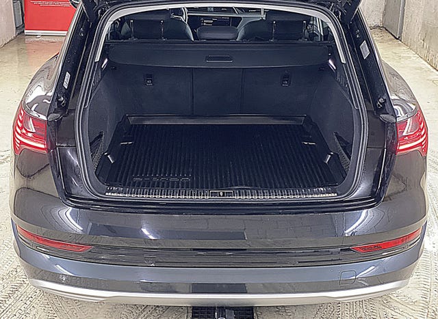 2020 AUDI E-TRON - 19