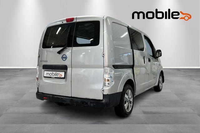 VSKYAAME0U0606394 2019 NISSAN E-NV200-2