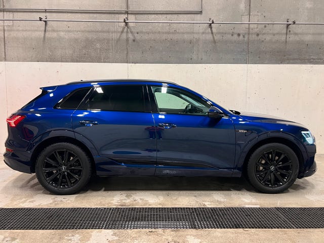 2020 AUDI E-TRON - 8