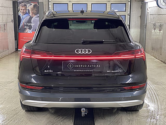 2020 AUDI E-TRON - 10