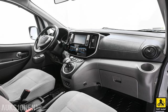 2015 NISSAN E-NV200 - 19