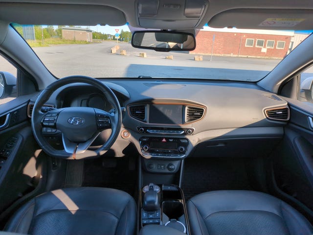 2017 HYUNDAI IONIQ - 9