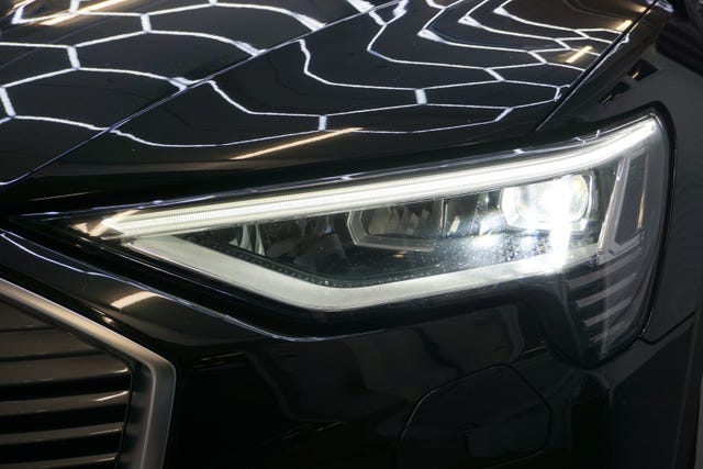 2020 AUDI E-TRON - 18