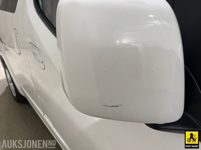 2017 NISSAN E-NV200 - 36