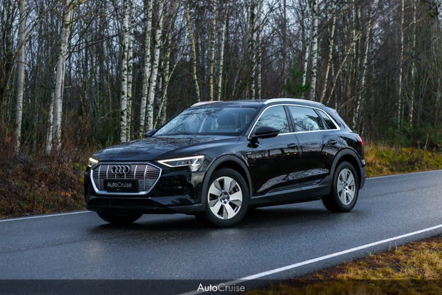 2020 AUDI E-TRON - 29