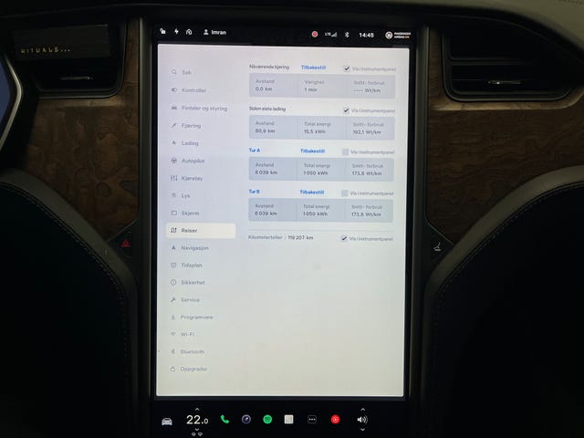 2020 TESLA MODEL S - 38