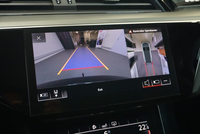 2020 AUDI E-TRON - 30