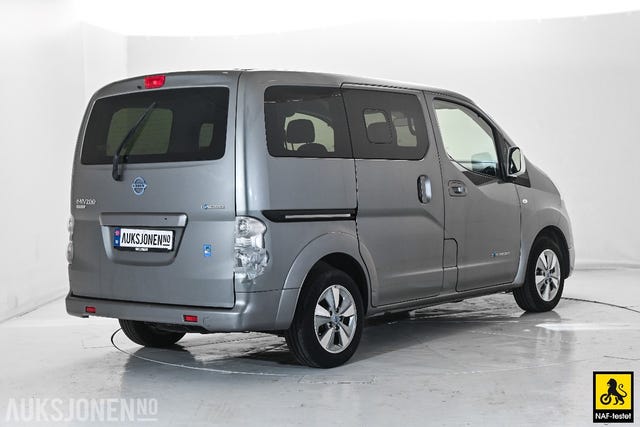 VSKTAAME0U0508323 2015 NISSAN E-NV200-3