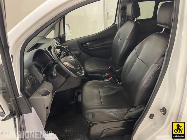 2017 NISSAN E-NV200 - 18