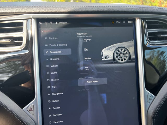 2014 TESLA MODEL S - 20