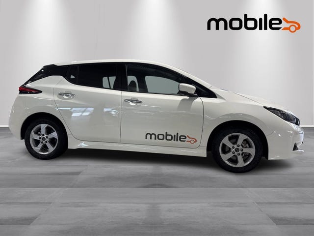 SJNFAAZE1U0207005 2025 NISSAN LEAF-1