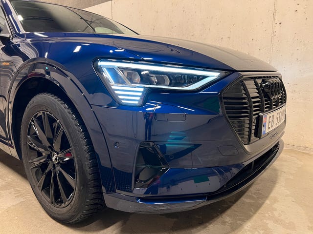 WAUZZZGE9LB032258 2020 AUDI E-TRON-4