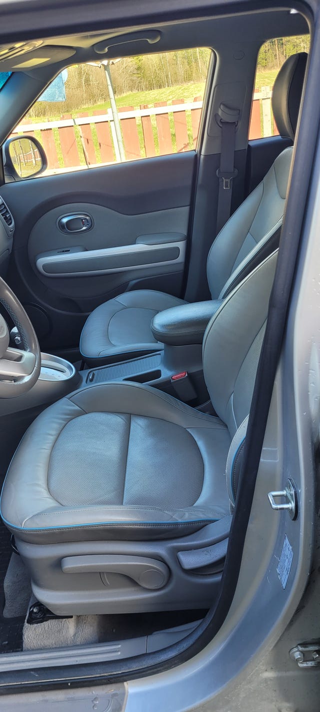 2018 KIA SOUL - 12