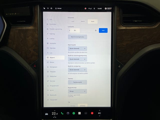 2020 TESLA MODEL S - 37