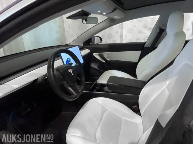 2019 TESLA MODEL 3 - 15