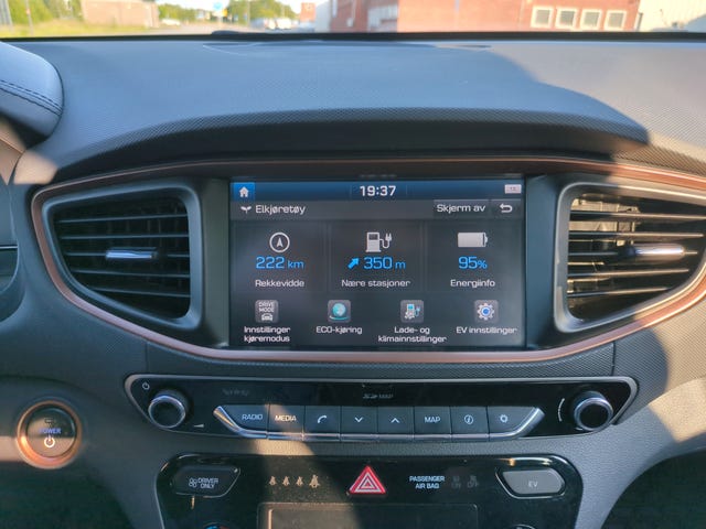 2017 HYUNDAI IONIQ - 24