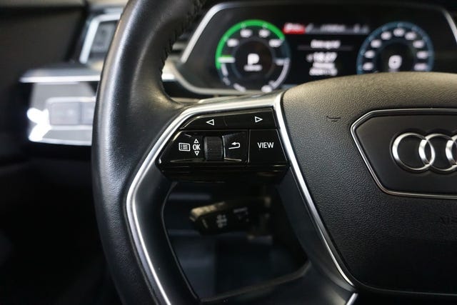 2020 AUDI E-TRON - 22