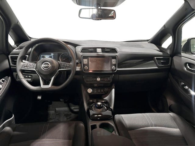 SJNFAAZE1U0207005 2025 NISSAN LEAF-5