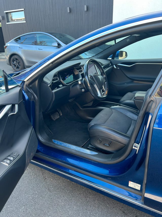 2018 TESLA MODEL S - 19