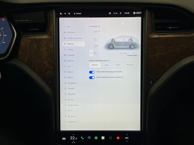 2020 TESLA MODEL S - 32