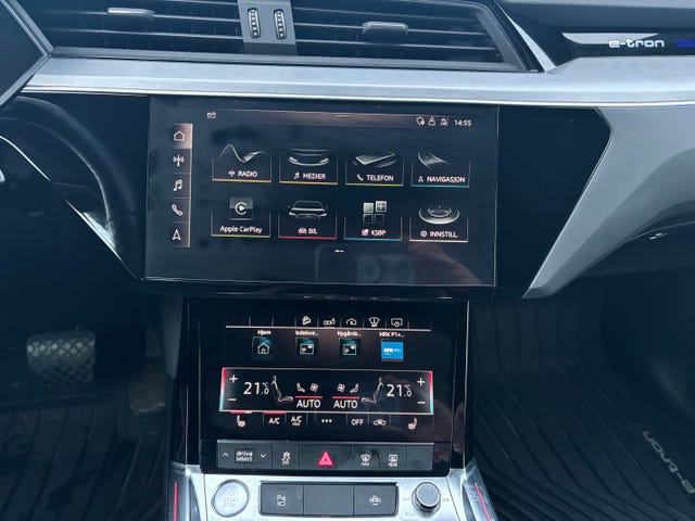 2020 AUDI E-TRON - 20