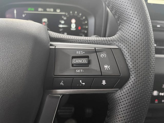 2025 MITSUBISHI OUTLANDER - 17