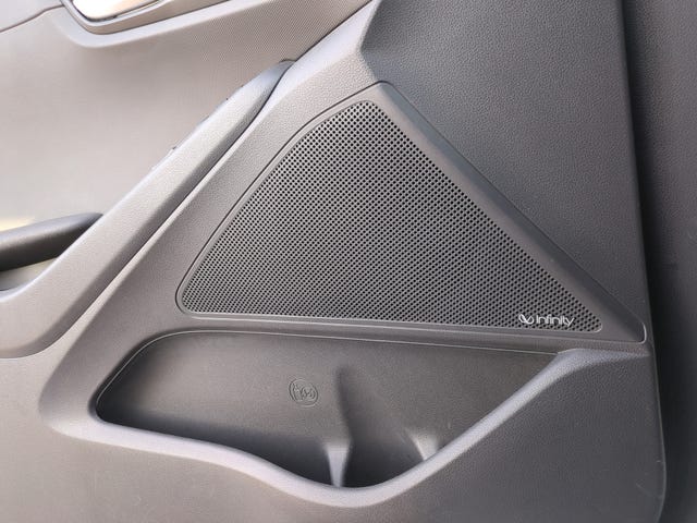 2017 HYUNDAI IONIQ - 28