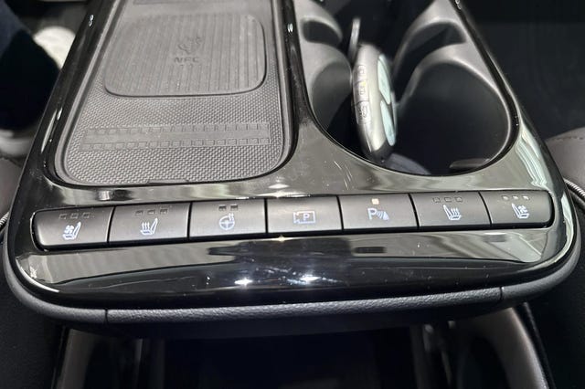 2025 HYUNDAI IONIQ 5 - 26