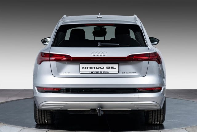 2020 AUDI E-TRON - 9