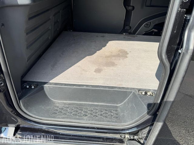 2023 VOLKSWAGEN ID. BUZZ - 27
