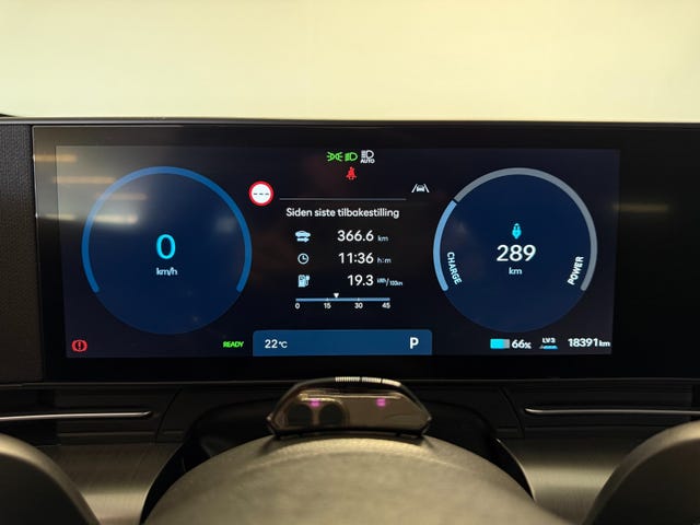 2024 HYUNDAI KONA - 18