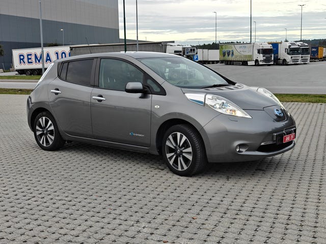 2016 NISSAN LEAF - 8