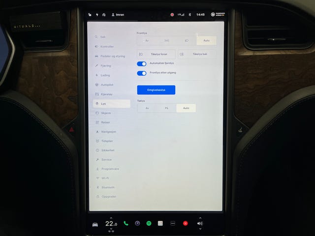 2020 TESLA MODEL S - 36