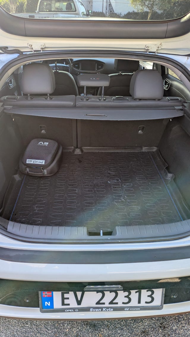 2019 HYUNDAI IONIQ - 11