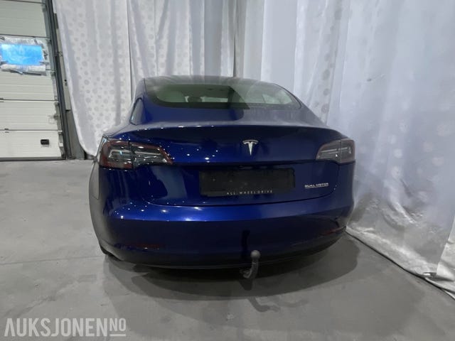 5YJ3E7EBXKF446436 2019 TESLA MODEL 3-5