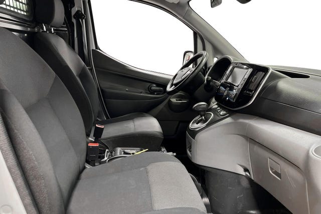2019 NISSAN E-NV200 - 23