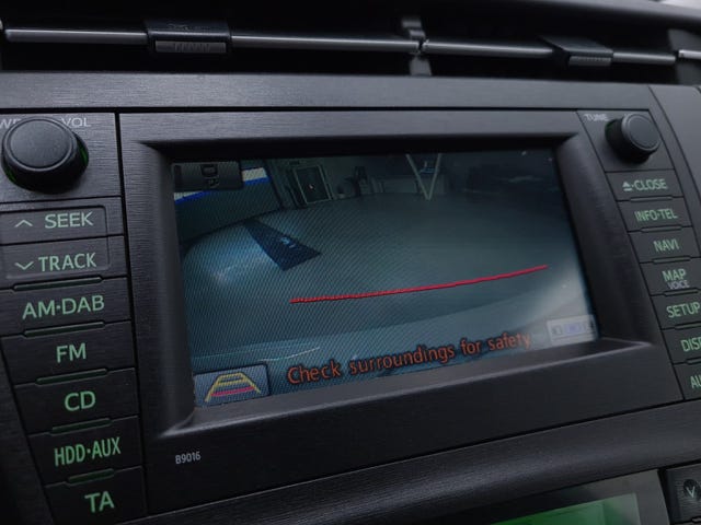 2011 TOYOTA PRIUS - 23