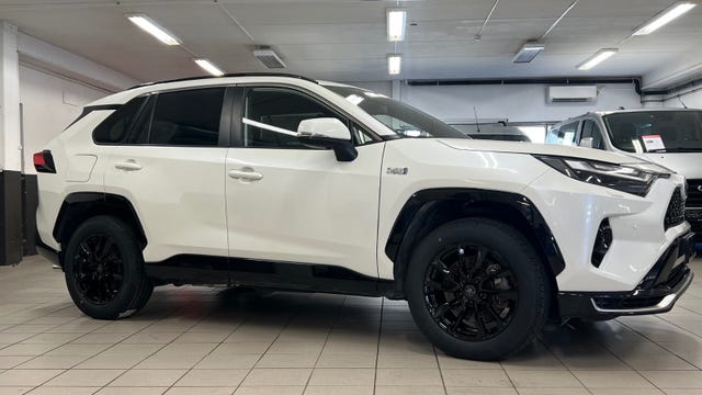 2023 TOYOTA RAV4 PLUG-IN HYBRID - 7