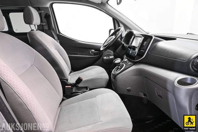 2015 NISSAN E-NV200 - 20