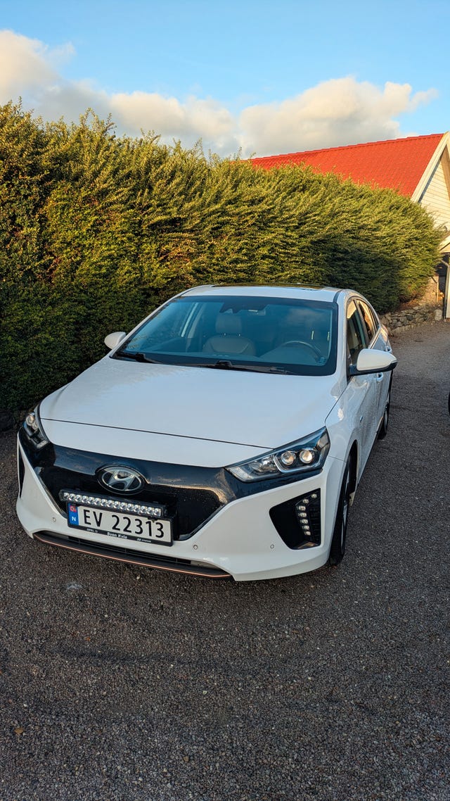 2019 HYUNDAI IONIQ - 7