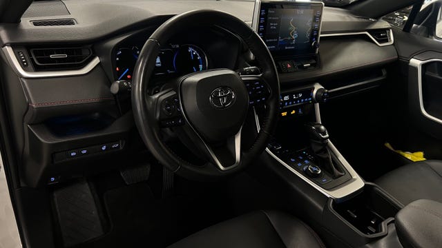 2023 TOYOTA RAV4 PLUG-IN HYBRID - 15