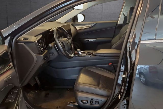 2023 LEXUS NX 450H - 11