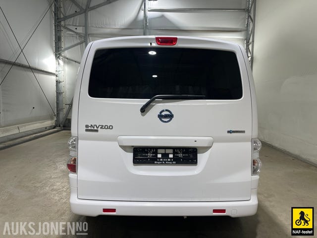 VSKTAAME0U0517952 2017 NISSAN E-NV200-2