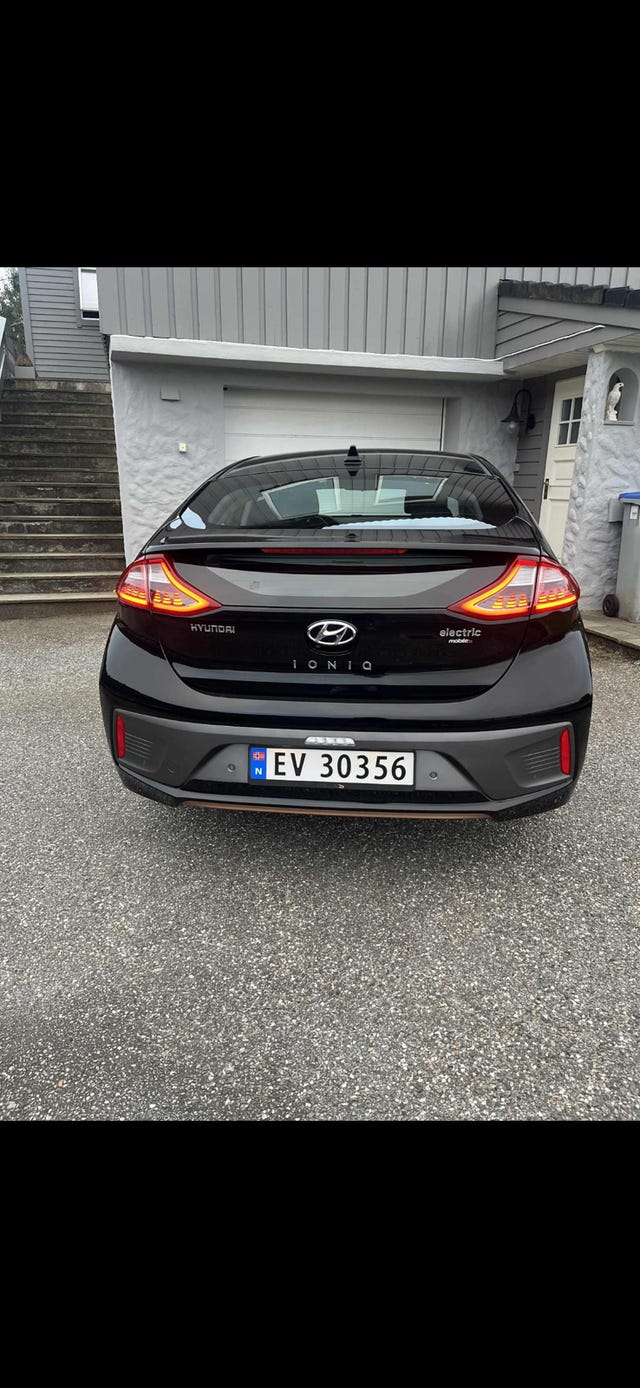 KMHC751HFKU034424 2019 HYUNDAI IONIQ-3
