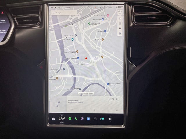 2014 TESLA MODEL S - 16