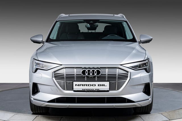 WAUZZZGE4LB035245 2020 AUDI E-TRON-2
