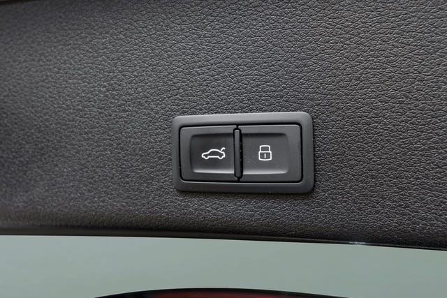 2020 AUDI E-TRON - 28